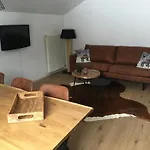 Haus Alpentraum شقة