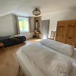 Haus Alpentraum شقة